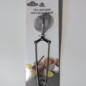 Elegant Black Tea Infuser with Fine Mesh and Easy Grip Handle